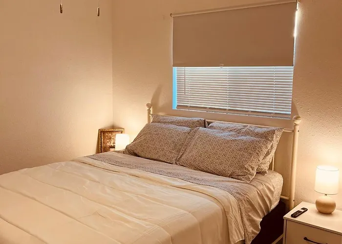 Gold 2br Retreat At The Heart Of Rt 66 * Kingman