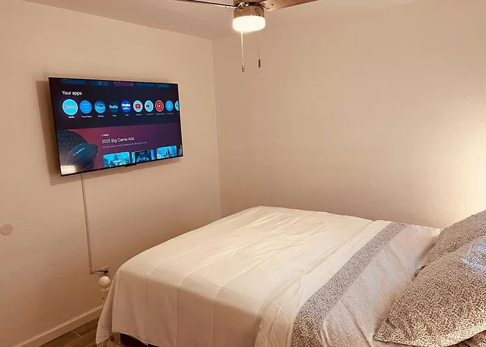 Gold 2br Retreat At The Heart Of Rt 66 * Kingman